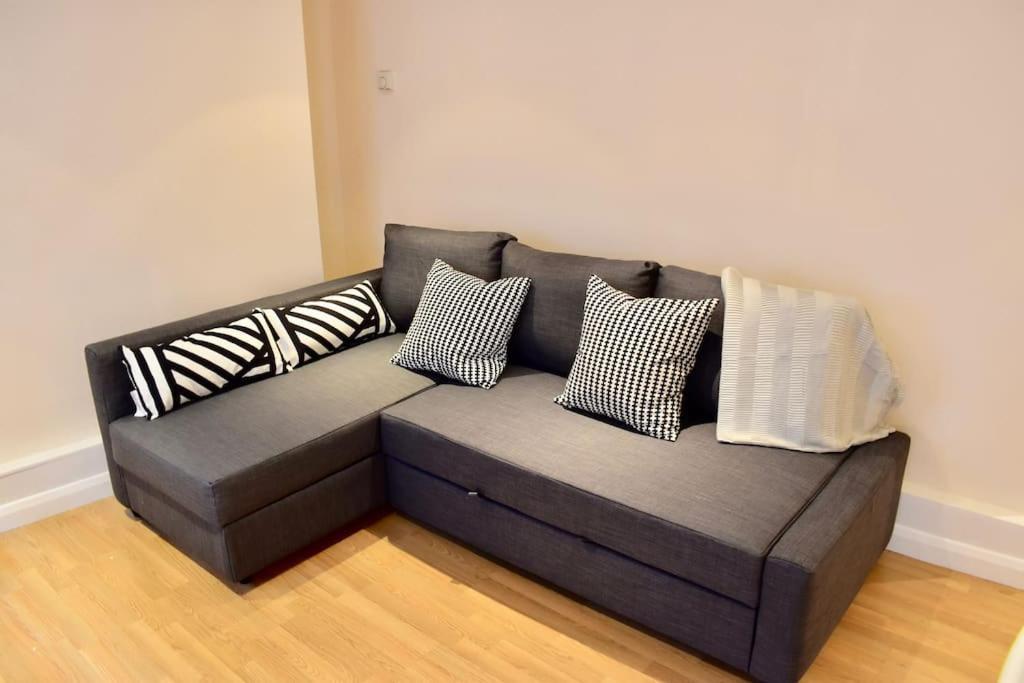 Cosy 1 Bedroom Flat Near The London Eye Екстериор снимка
