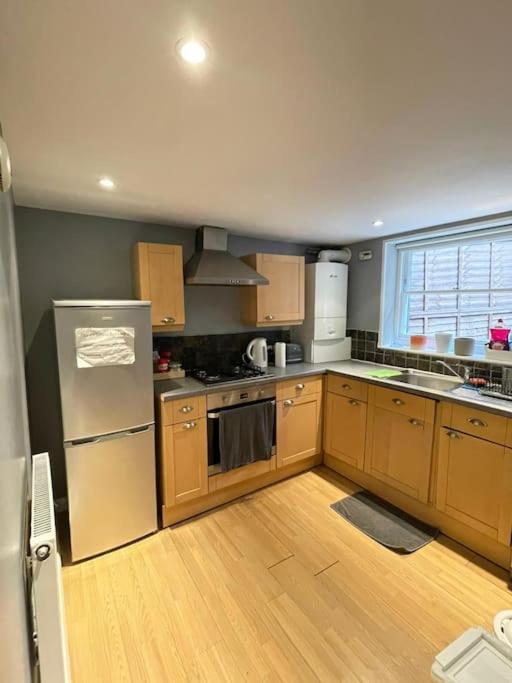 Cosy 1 Bedroom Flat Near The London Eye Екстериор снимка